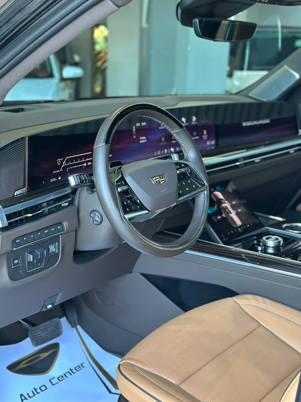 Riffa, Vehicles, Cars & Trucks , BHD 43000,  CADILLAC ESCALADE 600 PLATINUM 2025 BLACK,  2025,  Automatic,  12000 KM,
