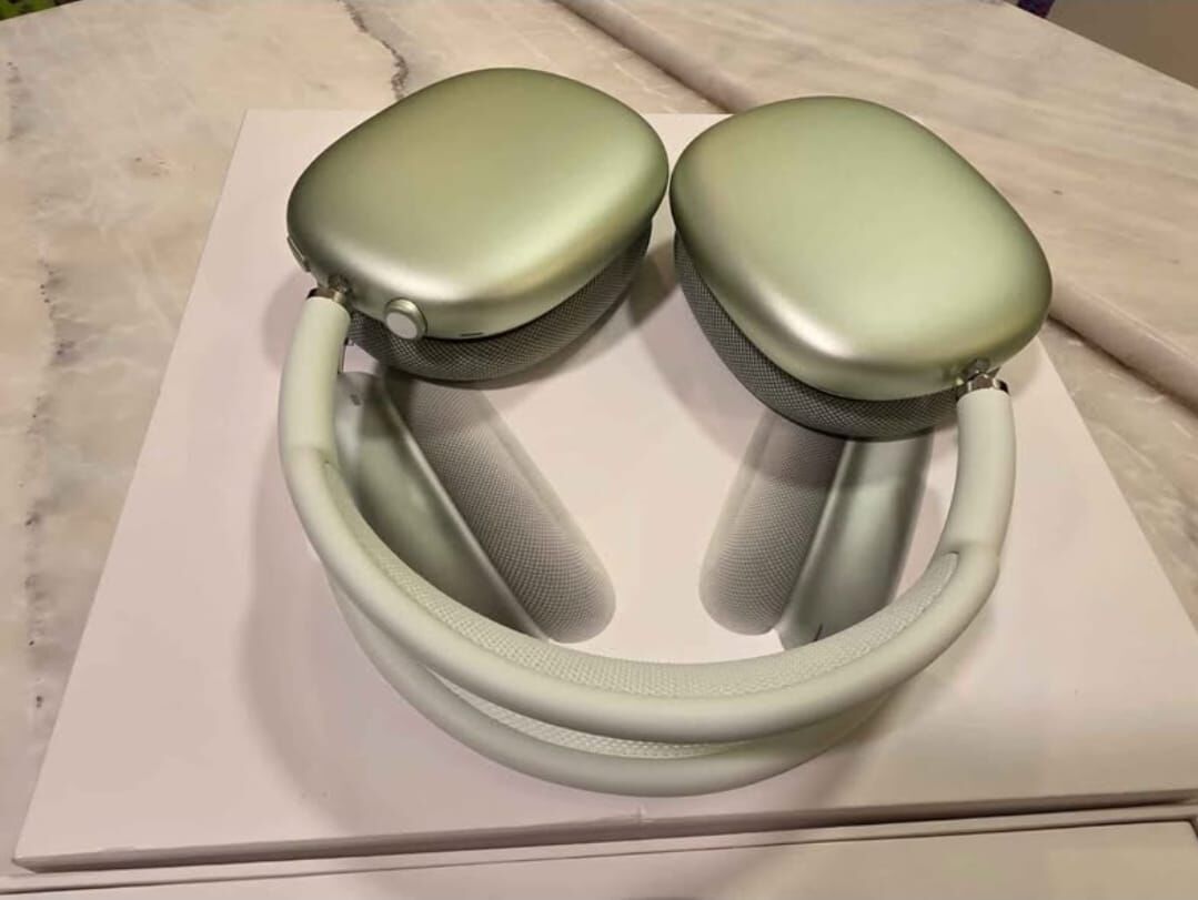 Al Sulaymaniyyah, Electronics, SAR 1000,  Apple AirPods Max &ndash; Wireless Headphone