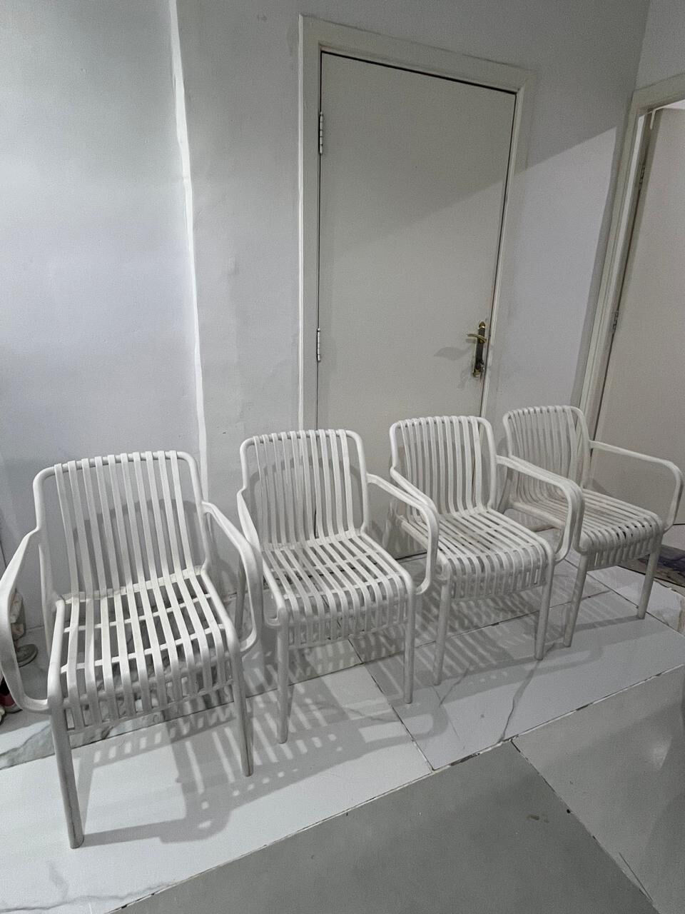 Al Malaz, Furniture, SAR 500,  Sofa Set, 4 Chairs, And Fish Aquarium For Sale