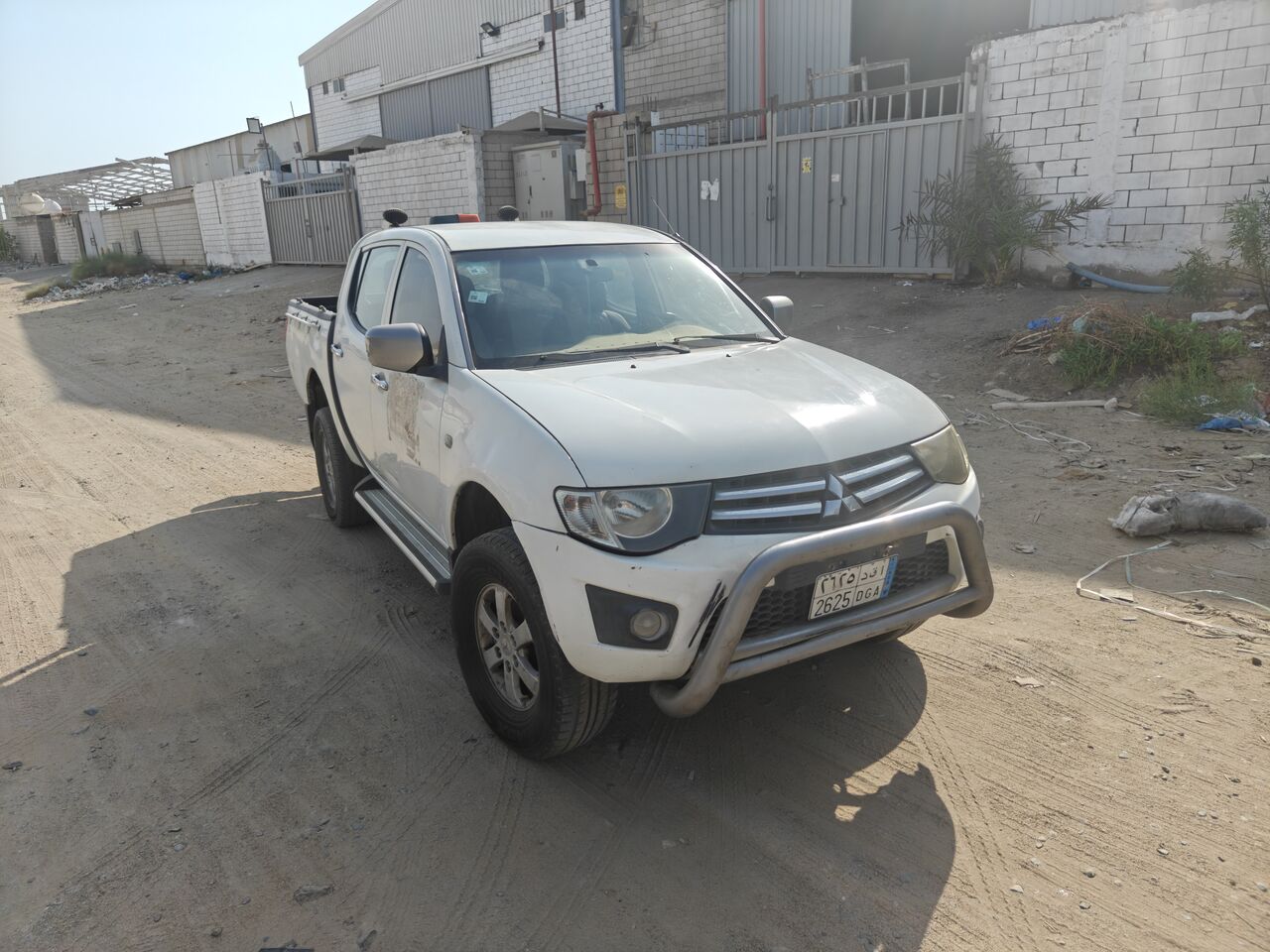 Jeddah, Vehicles, Cars & Trucks , SAR 26000,  Mitsubishi Double Cabin,  2011,  Manual,  500 KM,  Good Condition
