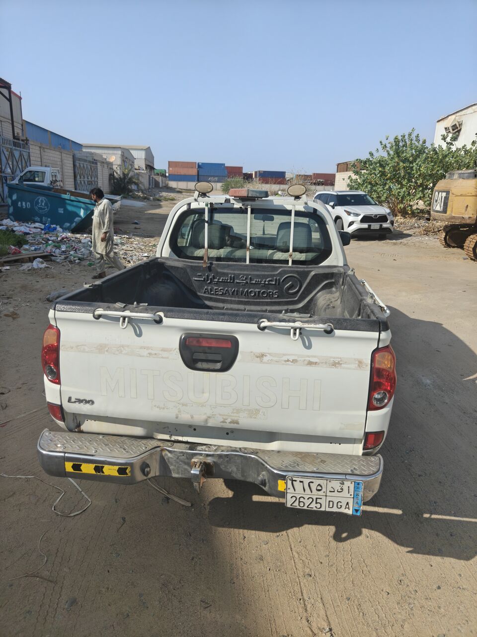 Jeddah, Vehicles, Cars & Trucks , SAR 26000,  Mitsubishi Double Cabin,  2011,  Manual,  500 KM,  Good Condition
