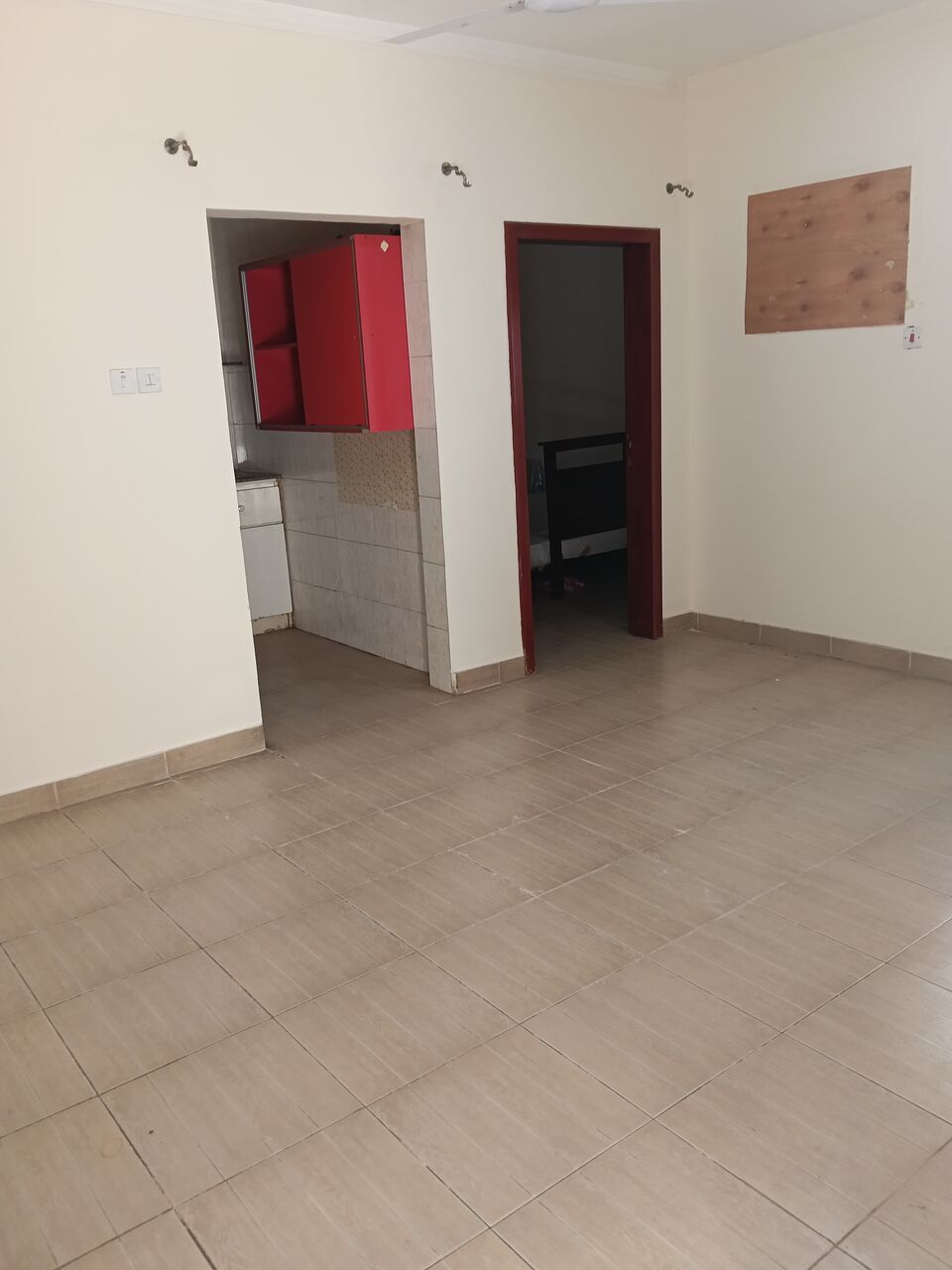 Gudaibiya, Apartments, Flats, Houses & Villas, BHD 155/month,  1 BR,  1 Bedroom Unfurnished Flat For Rent With Ewa