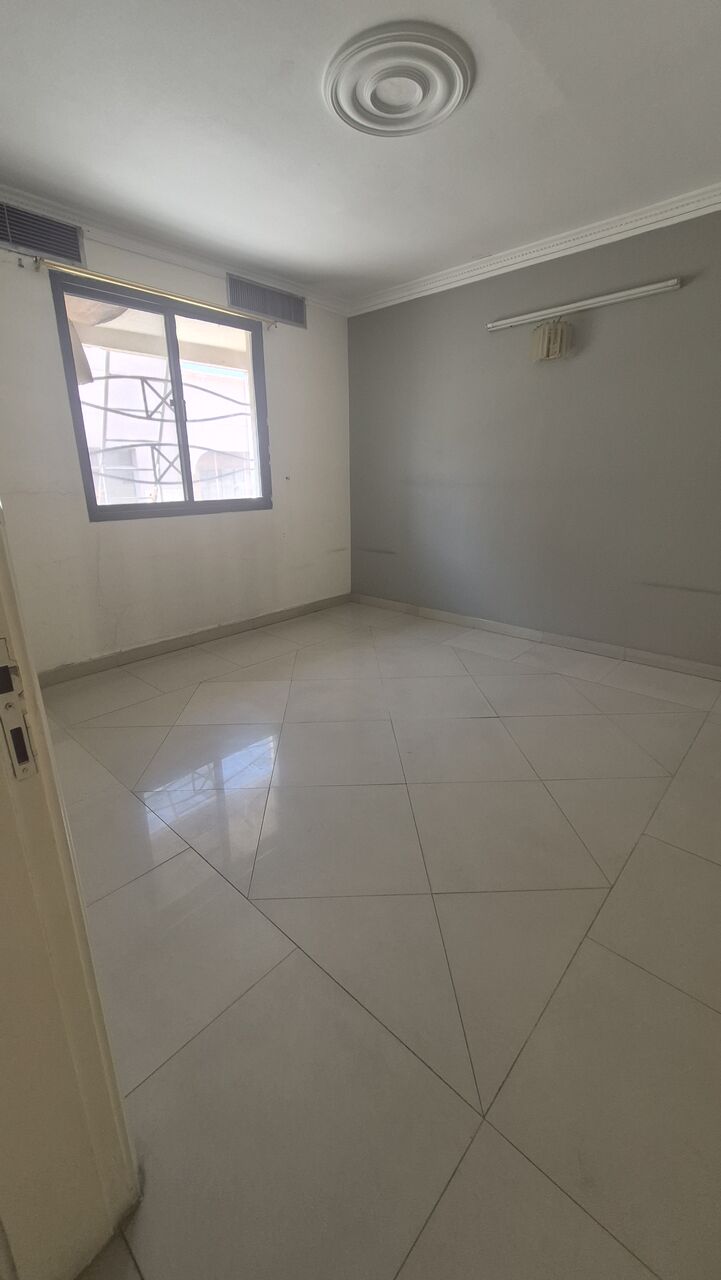 Umm Al Hassam, Apartments, Flats, Houses & Villas, BHD 170/month,  2 BR,  132 Sq. Meter,  Flat For Rent 2 Bhk