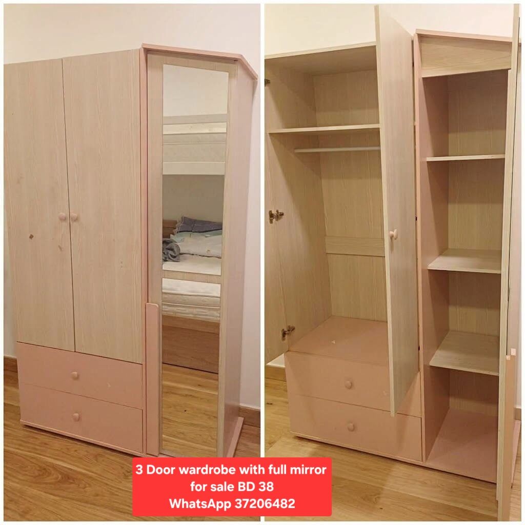 Manama, Furniture, BHD 38,  ✅️ 3 Door Wardrobe With Full Mirror For Sale In Good Condition With Delivery
