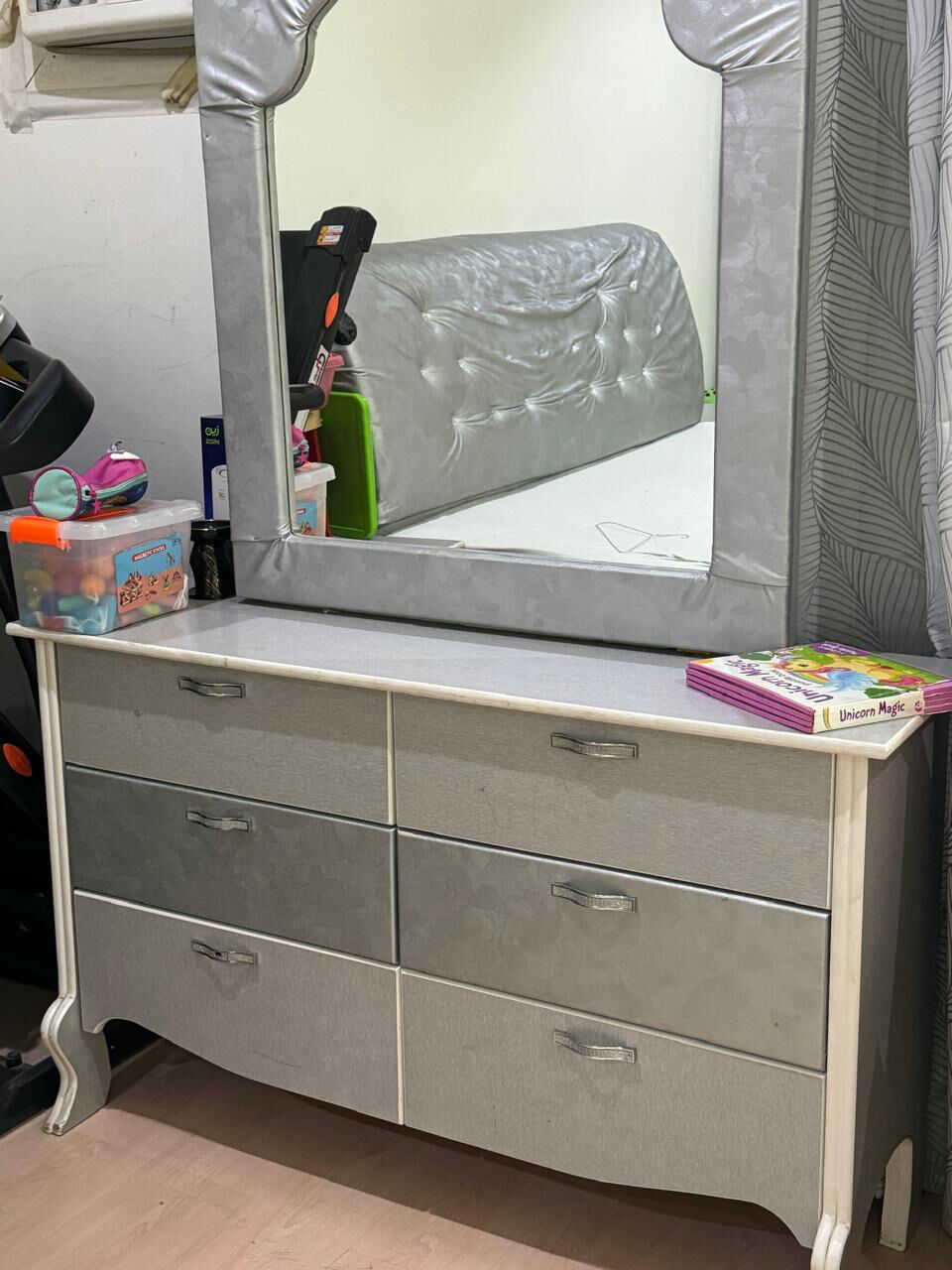 Olaya, Furniture, SAR 1000,  8 PIECES KING SIZED BEDROOM SET