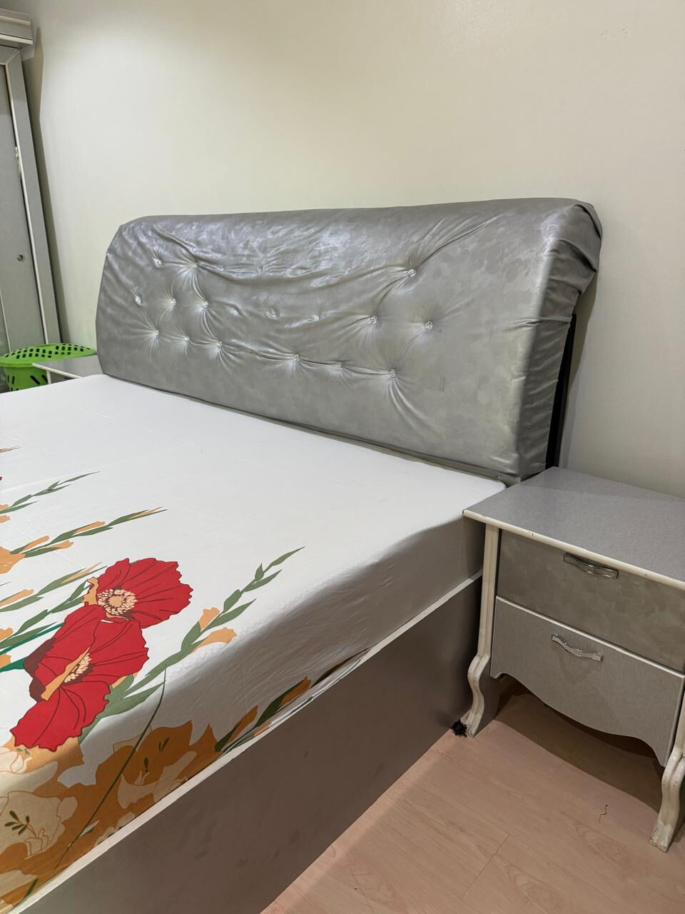 Olaya, Furniture, SAR 1000,  8 PIECES KING SIZED BEDROOM SET