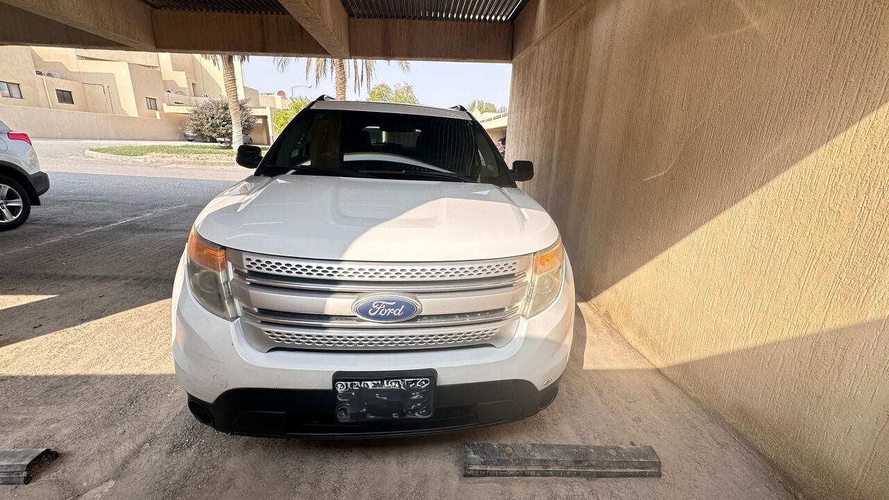 Khobar, Vehicles, Cars & Trucks , SAR 48000,  Ford Explorer,  2015,  Automatic,  230 KM,    – Standard (4WD) | University‑Driven & Well‑Maintained