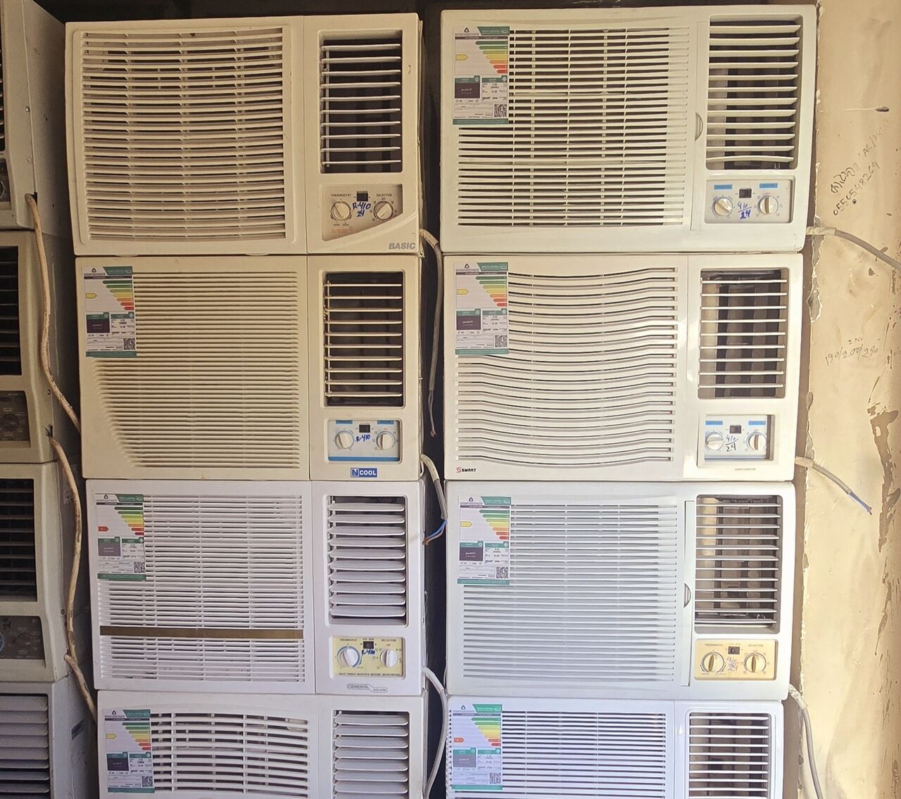 Riyadh, Air Conditioners, SAR 300,  Winter Special Offer :- Window Split Washing Machine & Refrigerator