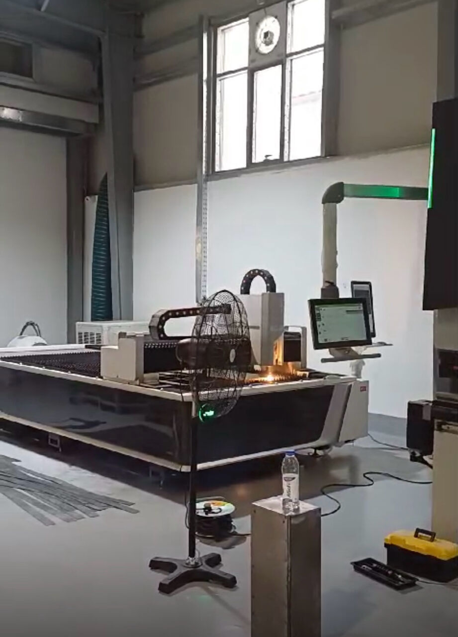 Riyadh, Jobs, Laser CNC & Hydraulic Press Brakes & Mig Welder