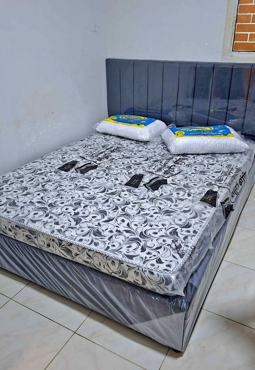 Al Safa, Furniture, SAR 10,  King Size Beds With Comfortable Mattresses Available In Jeddah