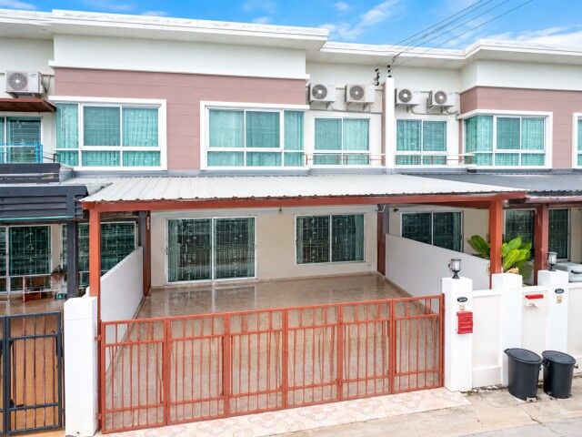 Bangkok, Villas, THB 7999,  25 Sq. Feet,  โลตัสวัดไพร่ฟ้า 1.1 กม. ทาวน์เฮาส์ 2 ชั้น 