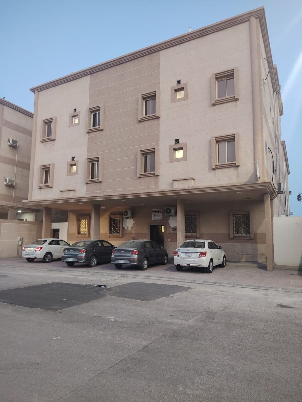 Ras Tanura, Apartments, Flats, Houses & Villas, WHOLE BUILDING FOR RENT (LOOKING FOR COMPANIES)