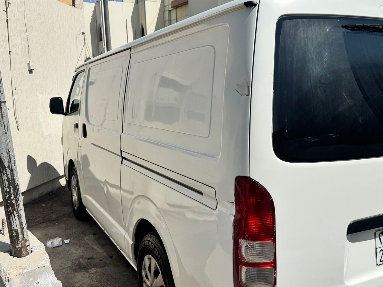 Riyadh, Vehicles, Cars & Trucks , SAR 43000,  Hiace,  2013,  Manual,  327 KM,  Toyota  Goods Van For Sale
