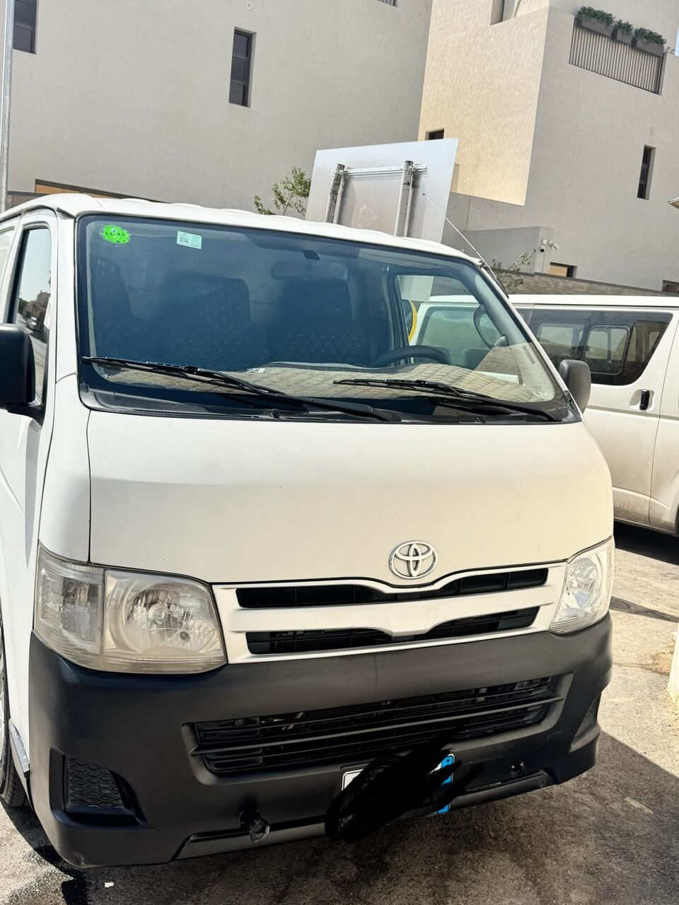 Riyadh, Vehicles, Cars & Trucks , SAR 43000,  Hiace,  2013,  Manual,  327 KM,  Toyota  Goods Van For Sale
