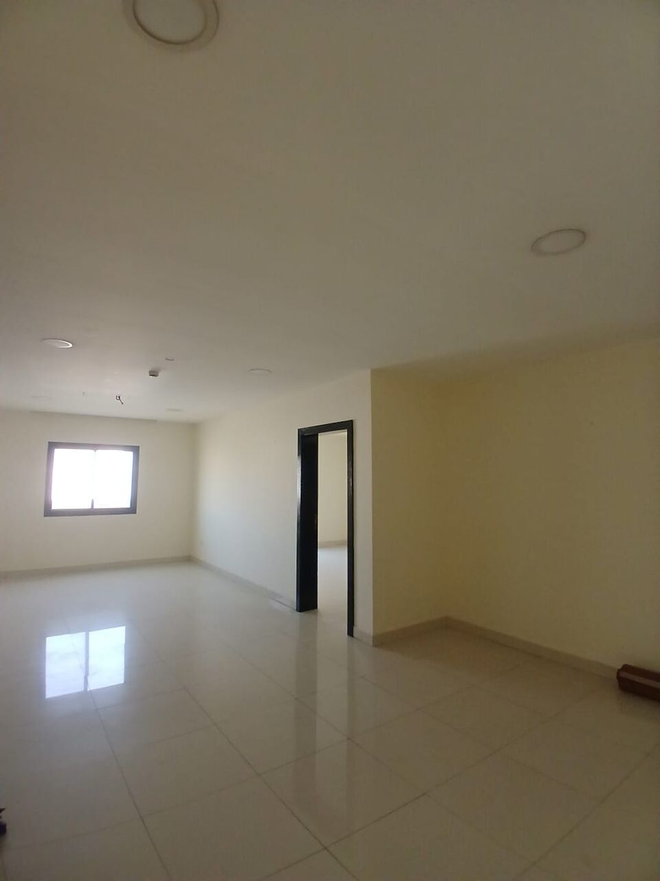 Tubli, Apartments, Flats, Houses & Villas, BHD 270/month,  3 BR,  Semi Furnished Flat Available In Tubli Without EWA ( Tubli 15.1)