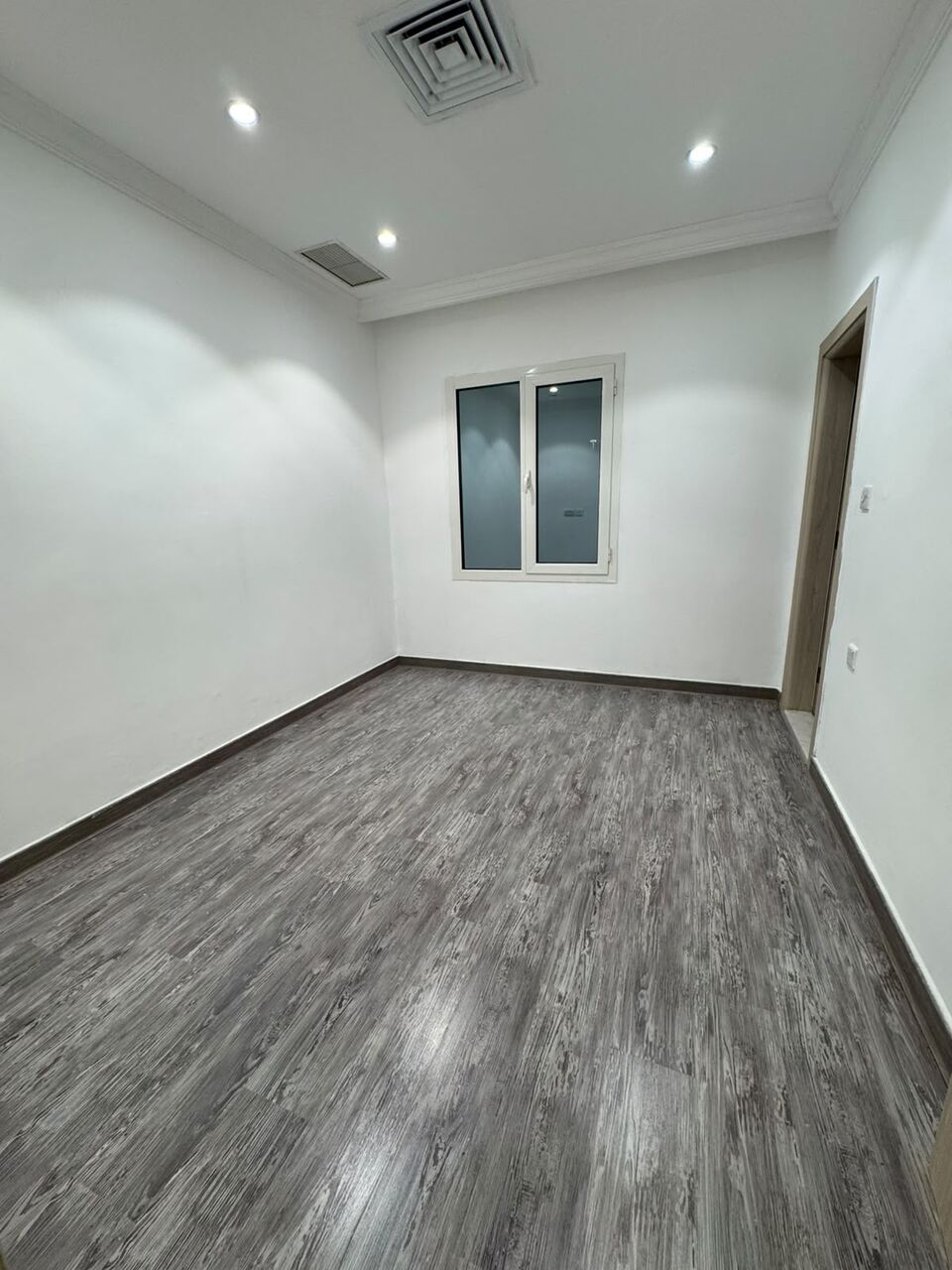 Salwa, Apartments, Flats, Houses & Villas, KWD 625/month,  4 BR,  For Rent In Salwa: Second-floor Apartment Featuring 4 Master Bedrooms With A Balcony.
