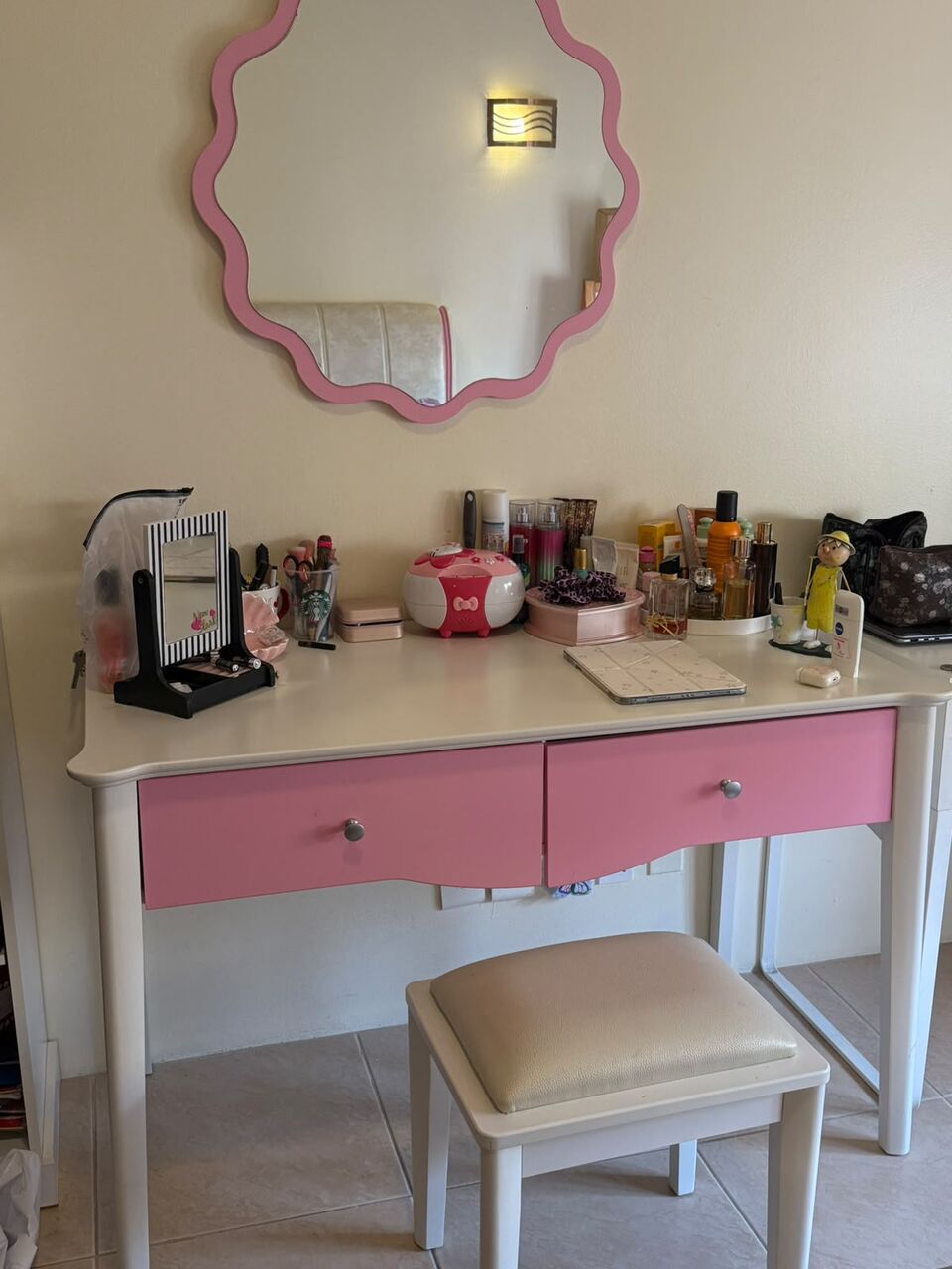 Khobar, Furniture, SAR 1500,  Girls Room In Very Good Condition