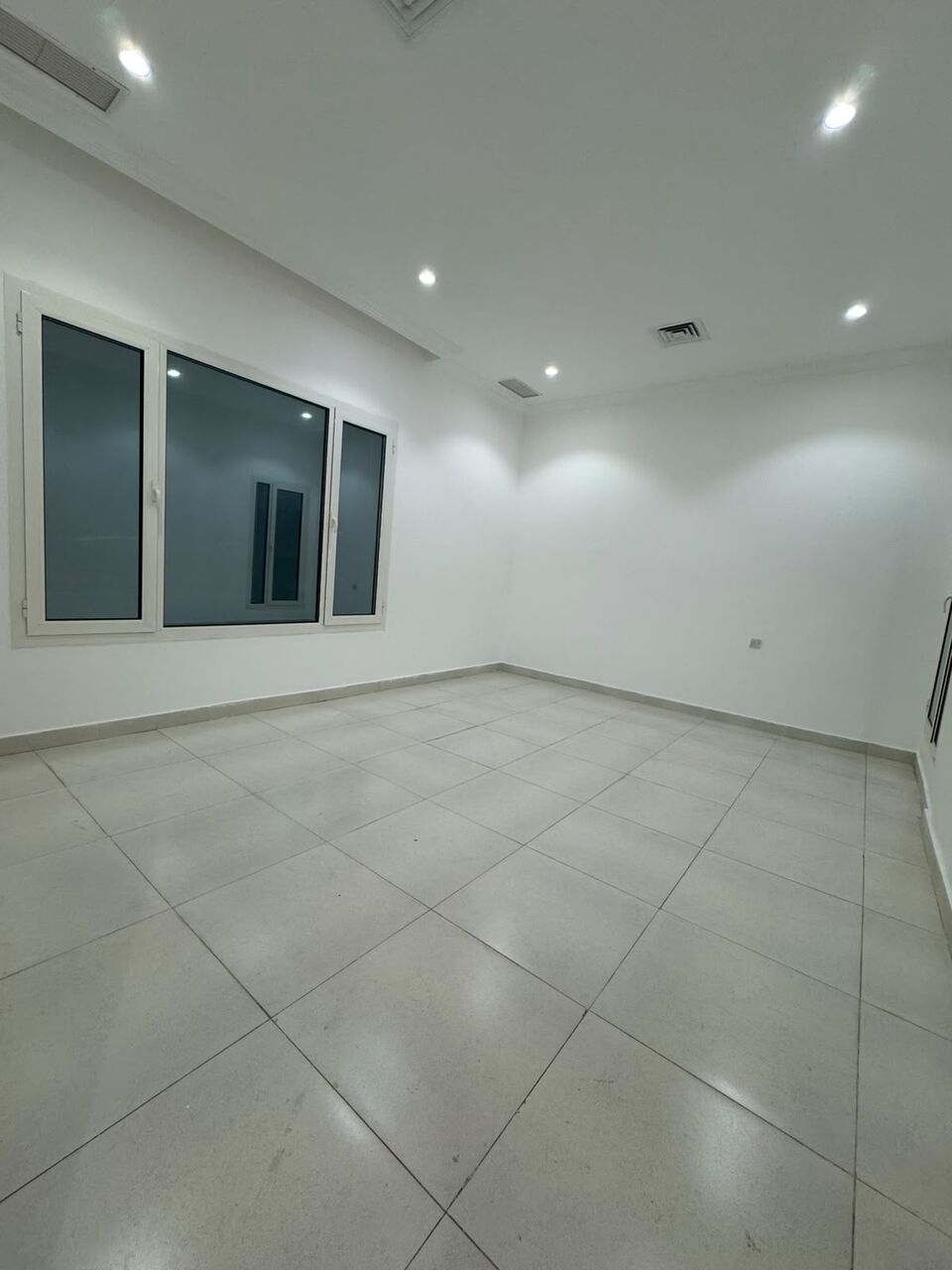 Salwa, Apartments, Flats, Houses & Villas, KWD 700/month,  4 BR,  Apartment For Rent In Salwa With A Private Entrance, Featuring 4 Master Bedrooms.