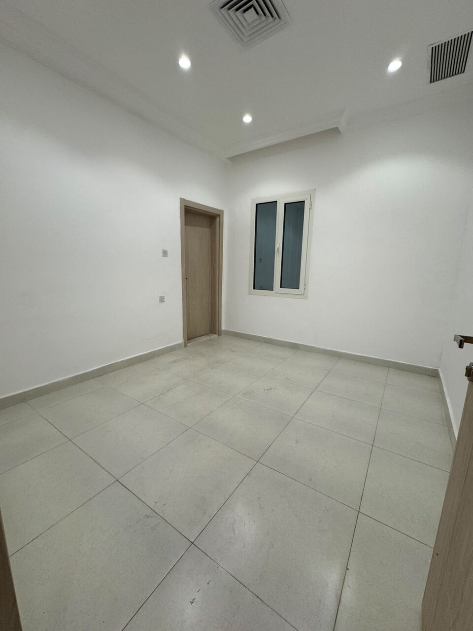 Salwa, Apartments, Flats, Houses & Villas, KWD 700/month,  4 BR,  Apartment For Rent In Salwa With A Private Entrance, Featuring 4 Master Bedrooms.