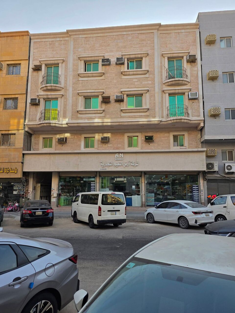 Thuqbah, Apartments, Flats, Houses & Villas, 2 BR,  FAMILY APARTMENT FOR RENT &ndash; 2 BEDROOM &ndash; SAR 18,000 &ndash; WATER & ELECTRICITY INCLUDED