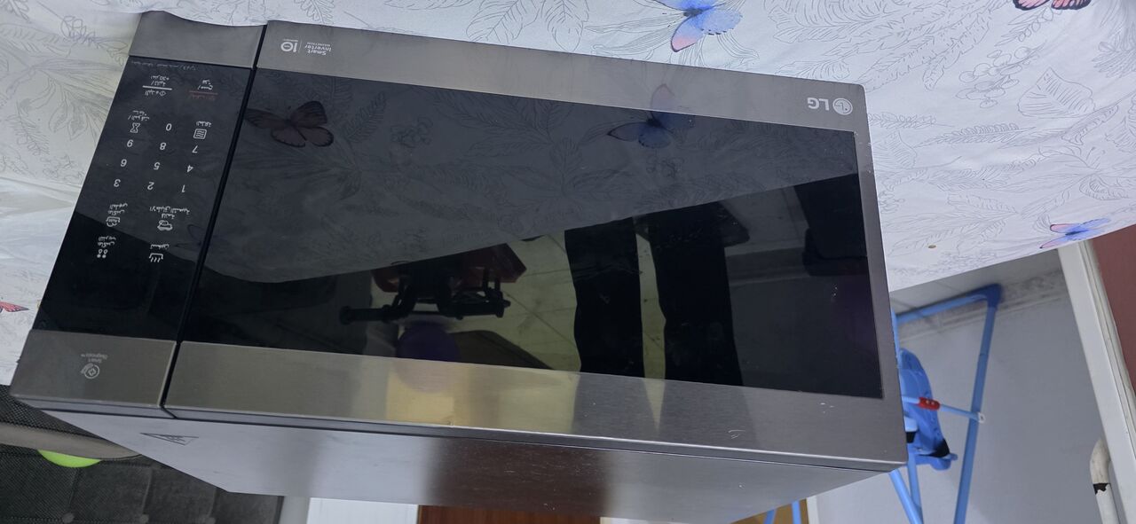 Jubail, Household Items, SAR 300,  Full Size Owen LG  4.5 Fet And 2.5 Fet
