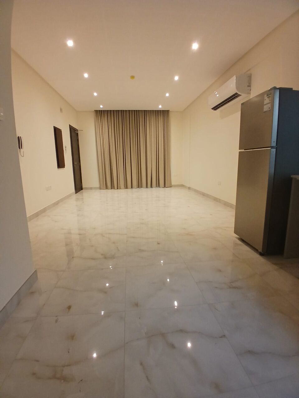 Tubli, Apartments, Flats, Houses & Villas, BHD 250/month,  1 BR,  Semi Furnished Flat Available In Tubli With EWA ( Tubli 12)