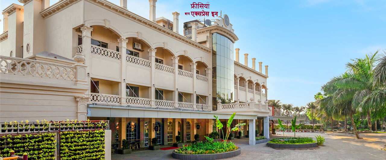 Mumbai, Travel, Hotels For Corporate Events In Mumbai: Plan Your Business Event