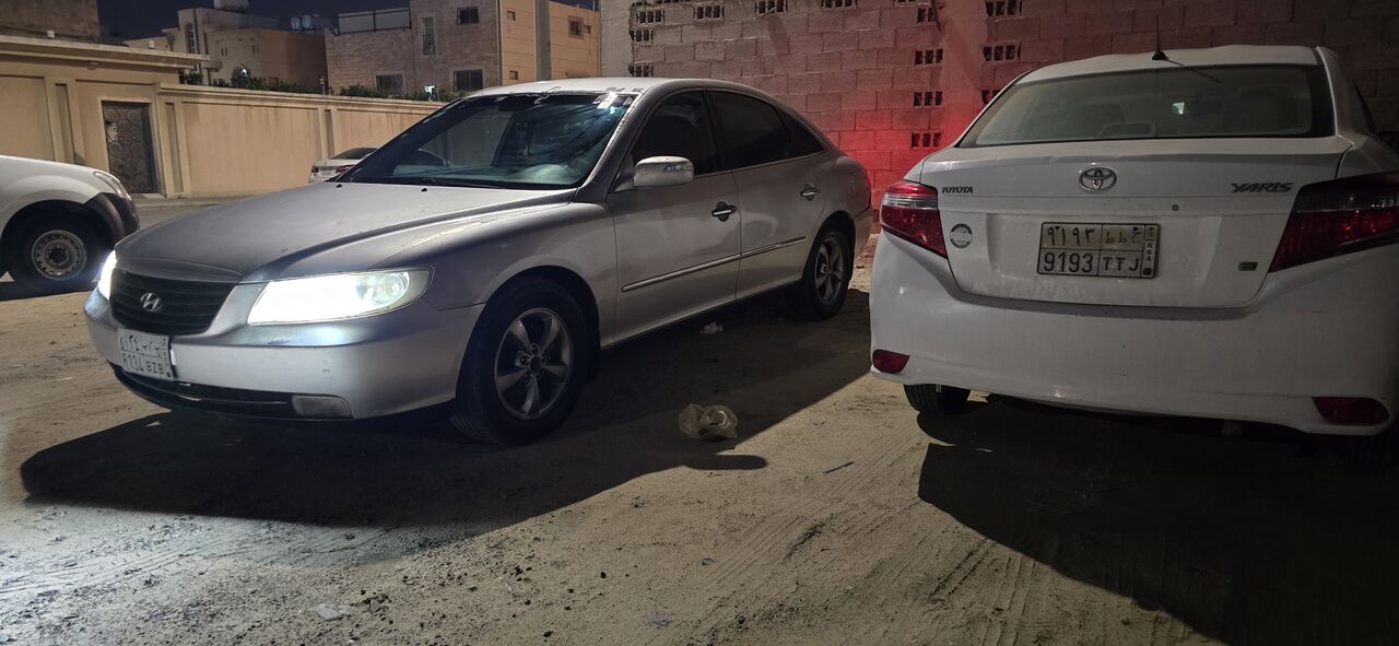 Dammam, Vehicles, Cars & Trucks , SAR 13,  Hyundai Azera,  2008,  Automatic,  300 KM,  Azera