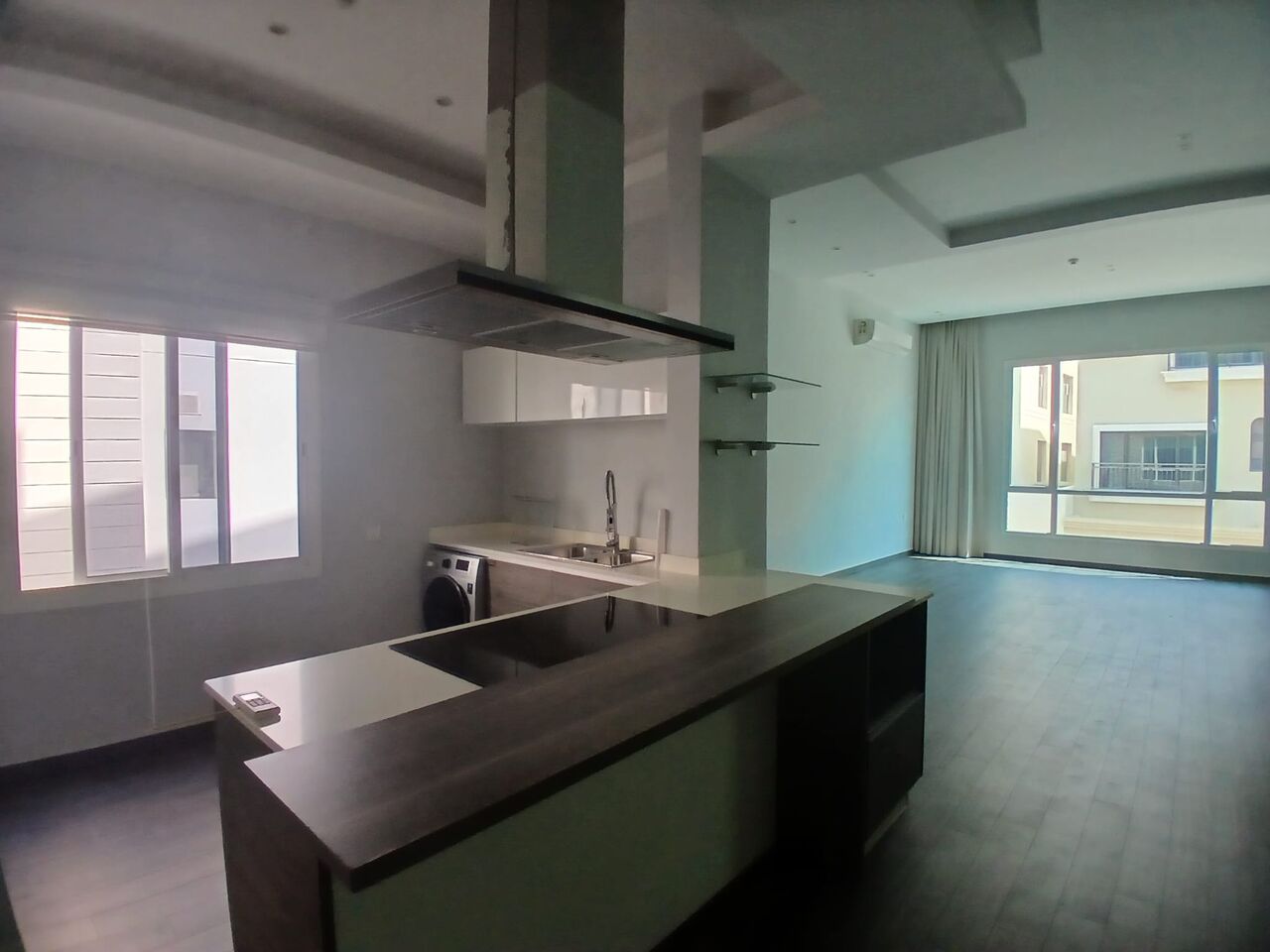 Tubli, Apartments, Flats, Houses & Villas, BHD 385/month,  3 BR,  Luxury Semi Furnished Flat Available In Tubli Without EWA ( Tubli 11)