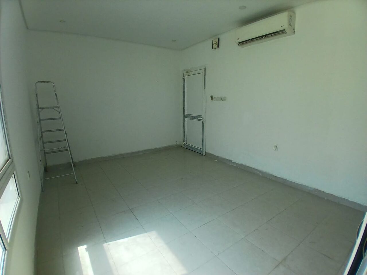 Tubli, Apartments, Flats, Houses & Villas, BHD 150/month,  Studio,  Semi Furnished Studio Flat Available In Tubli With EWA ( Tubli 10)