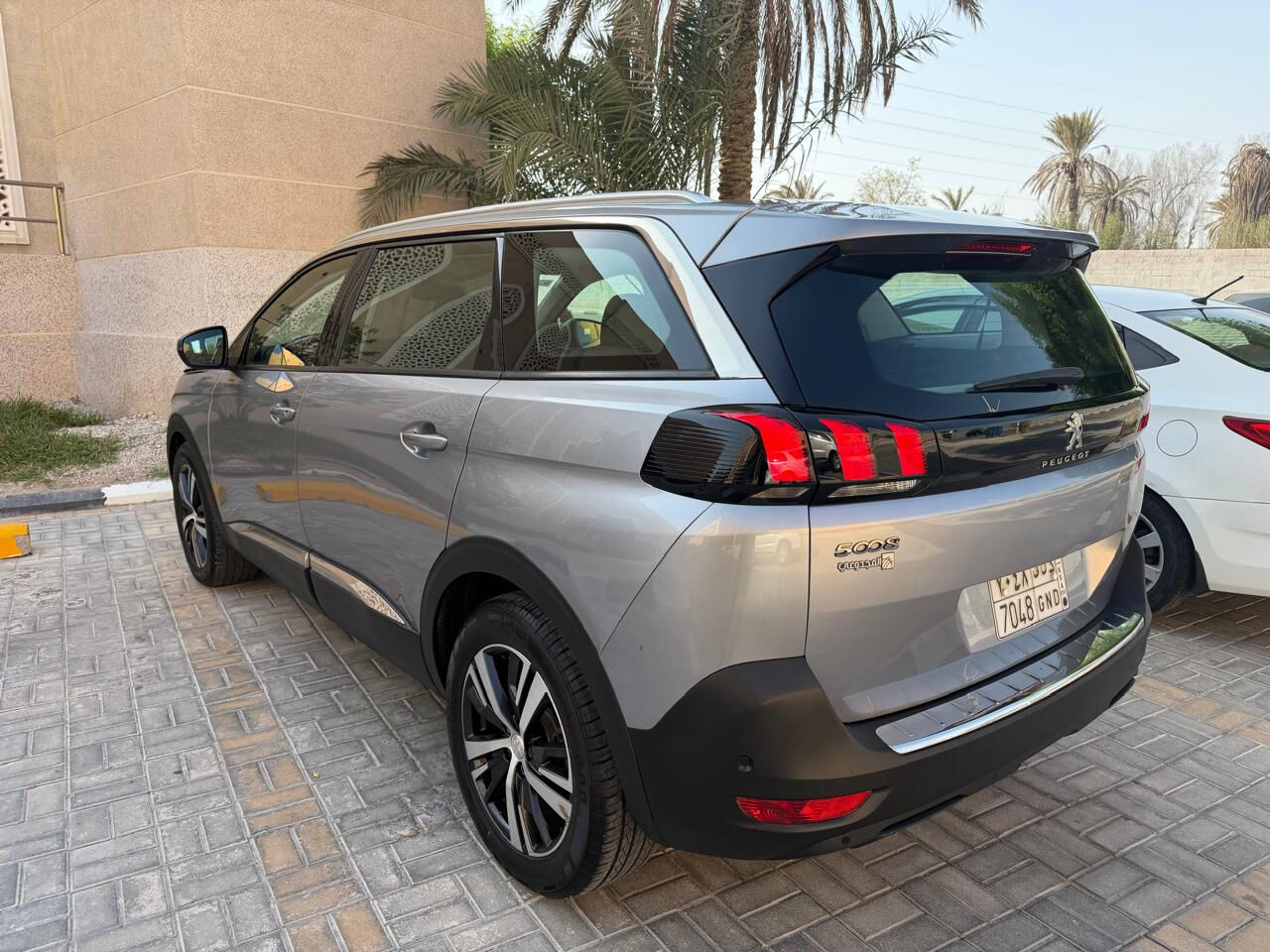 Khobar, Vehicles, Cars & Trucks , SAR 55000,  Peugeot 5008,  2020,  Automatic,  132000 KM,  For Sale: , Model
