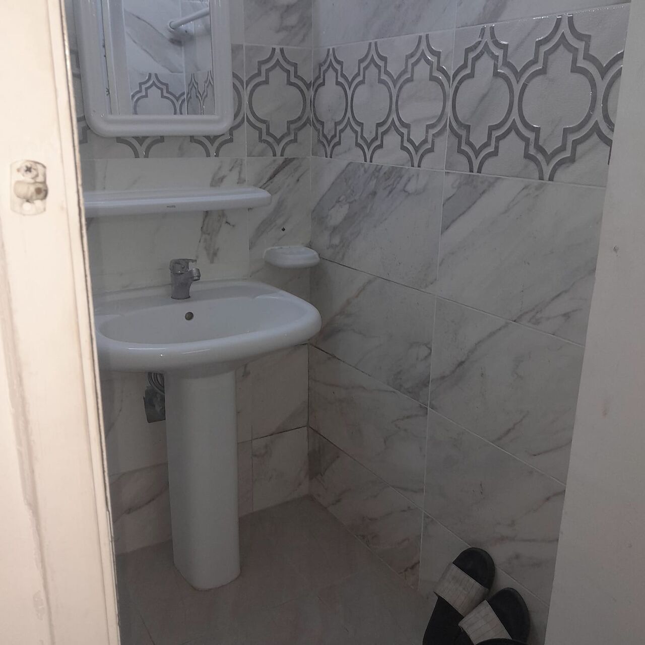 Riffa, Apartments, Flats, Houses & Villas, BHD 130/month,  Furnished,  1 BR,  40 Sq. Meter,  #For Rent, A Fully Furnished Studio In Riffa, Al-Hajiyat Area, Opposite Al-Inmaa Mall The