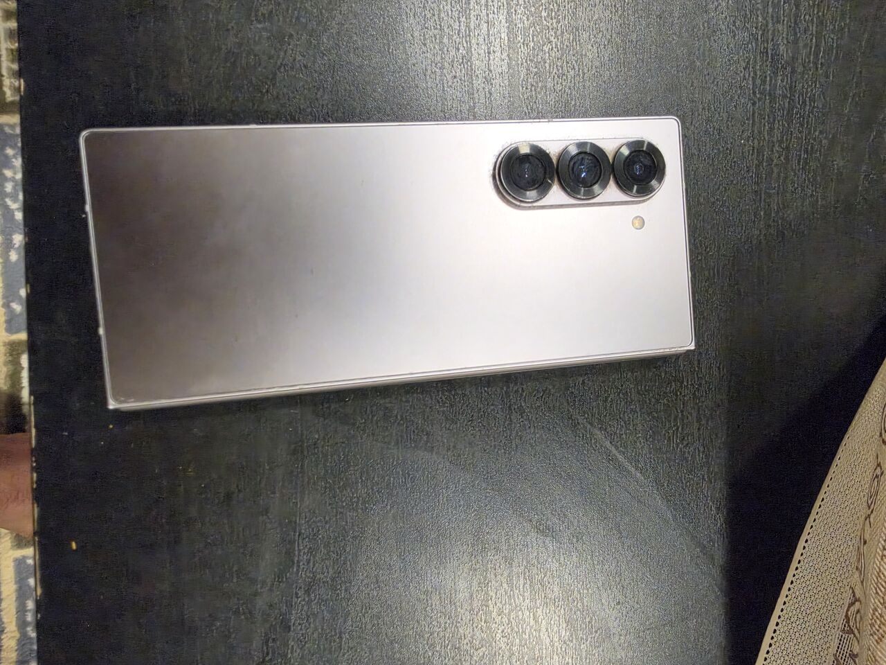 Dammam, Mobile Phones, SAR 3000,  Fold 6 256 Gb ; 12 Gb Ram Scrachless, With Box Dont Call For Exchange.