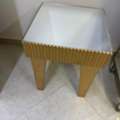 SAR 200,  Table