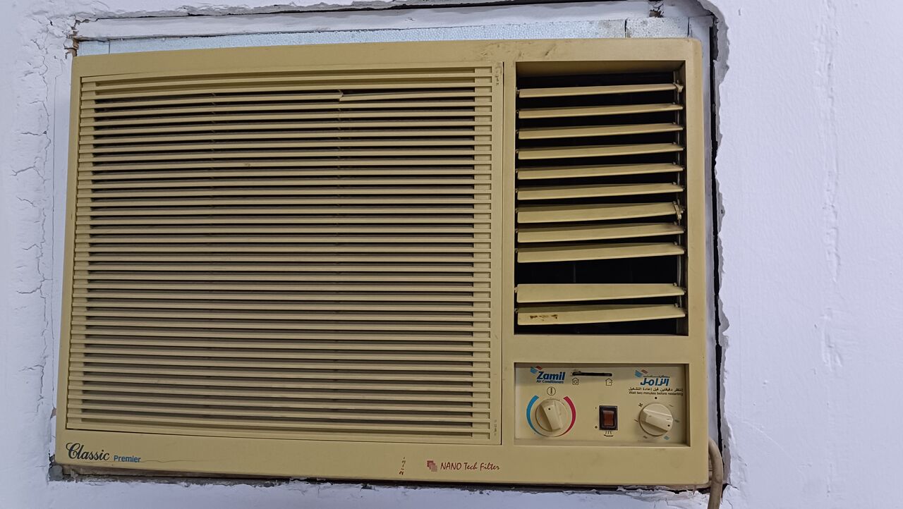 Al Jubail Al Balad, Household Items, SAR 750,  Bed Coat With Mattress, Zamil Window AC 1.5 Ton And Double Door Refrigerator For Sale