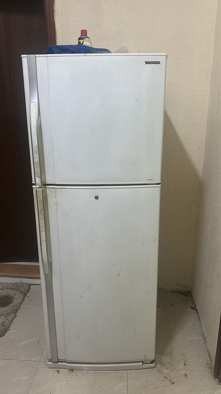 Al Jubail Al Balad, Household Items, SAR 750,  Bed Coat With Mattress, Zamil Window AC 1.5 Ton And Double Door Refrigerator For Sale