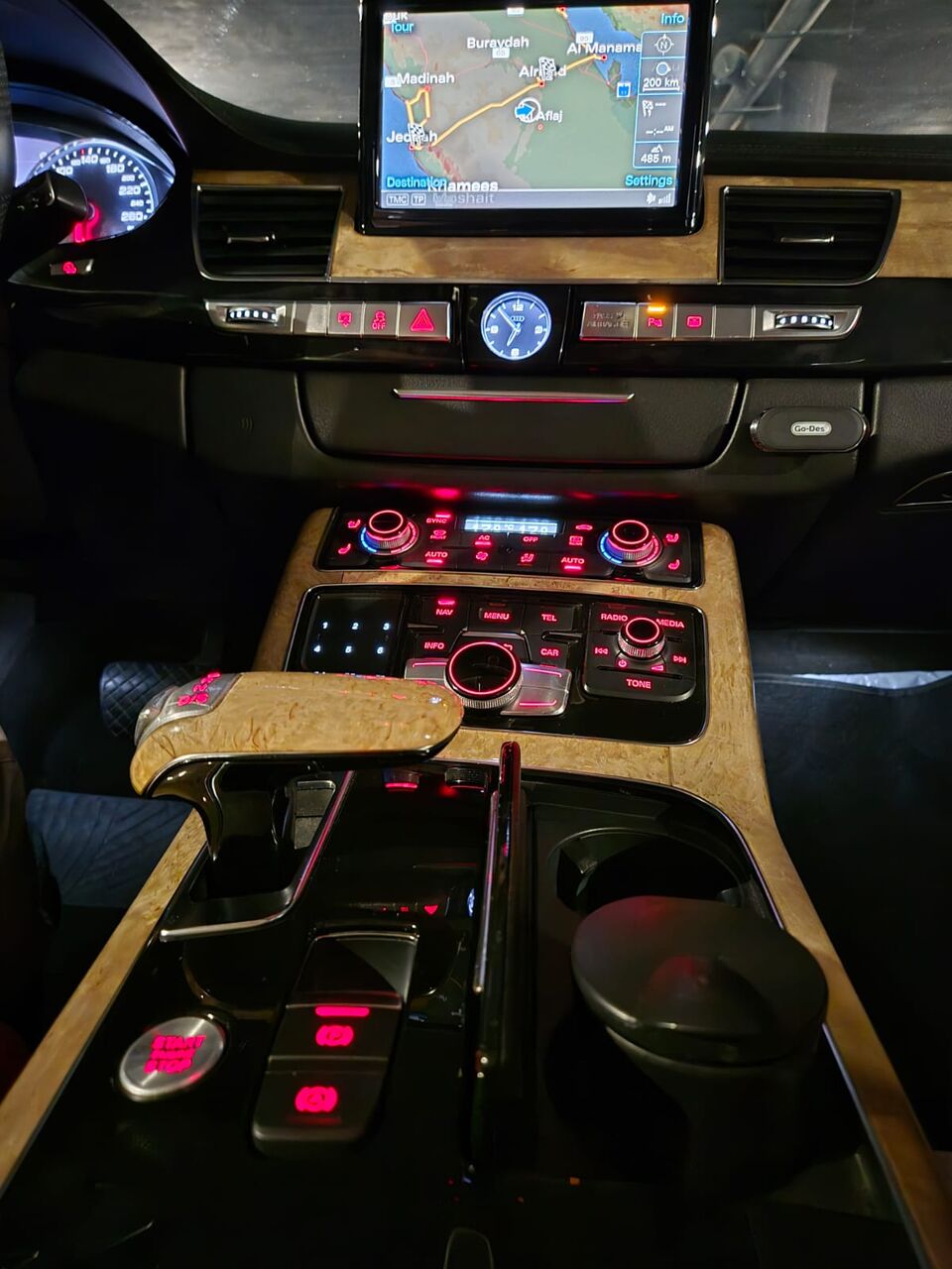 Riyadh, Vehicles, Cars & Trucks , SAR 55000,  Audi A8L,  2011,  Automatic,  244000 KM,   For Sale