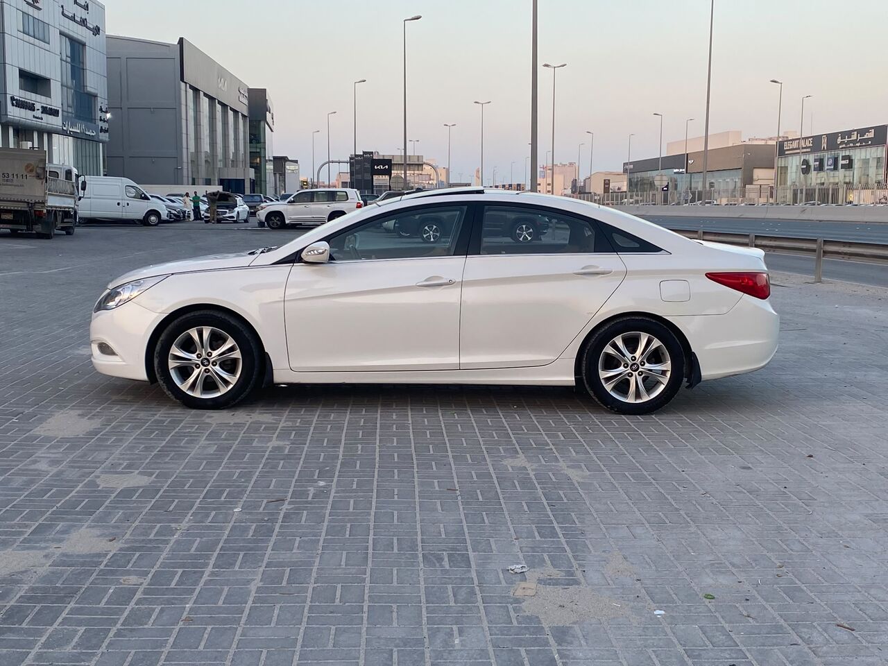 Manama, Vehicles, Cars & Trucks , BHD 1950,  Hyundai Sonata,  2011,  Automatic,  115800 KM,    (White)
