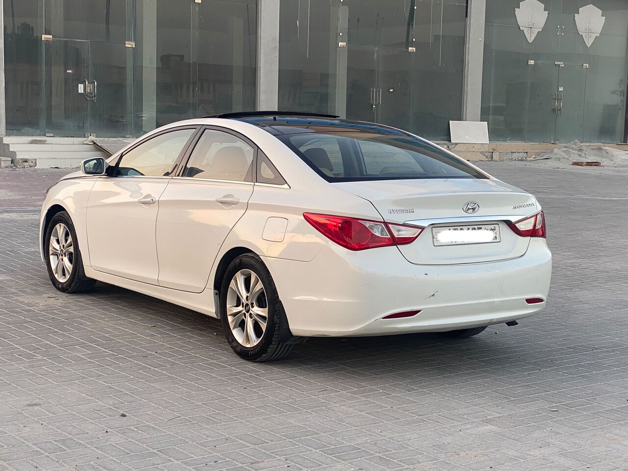 Manama, Vehicles, Cars & Trucks , BHD 1950,  Hyundai Sonata,  2011,  Automatic,  115800 KM,    (White)