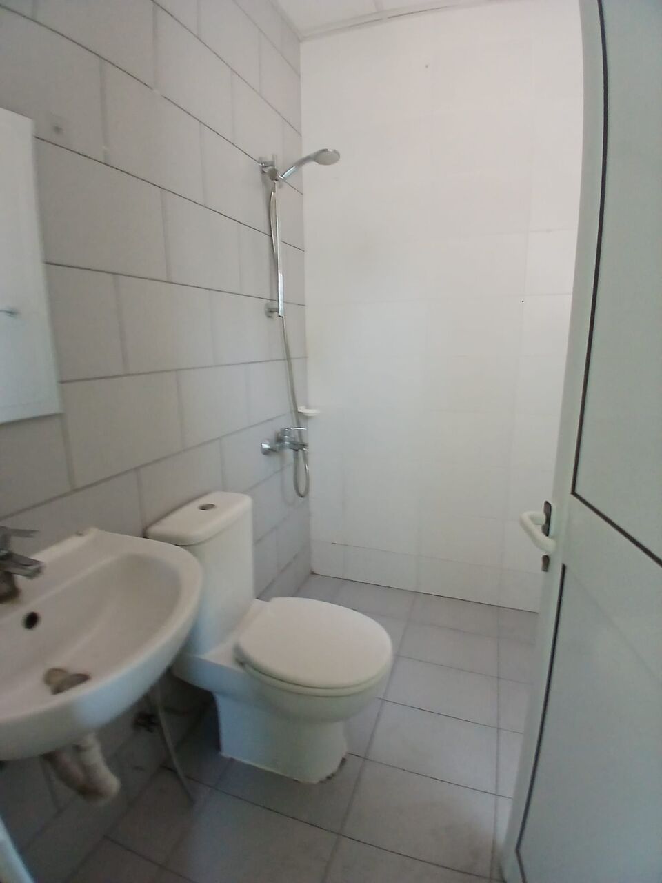 Tubli, Apartments, Flats, Houses & Villas, BHD 150/month,  1 BR,  Semi Furnished Studio Flat Available In Tubli With EWA (Tubli 09)