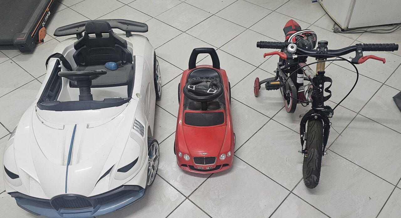Dammam, Bicycles, SAR 400,  2 Car And 1 Cycle