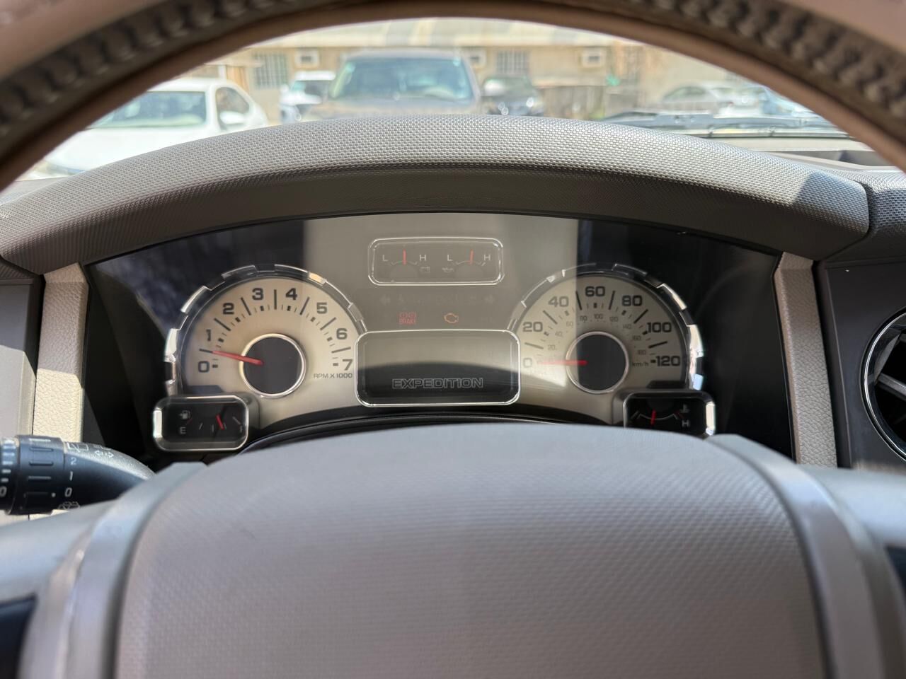 Jeddah, Vehicles, Cars & Trucks , SAR 20000,  Ford Expedition,  2010,  Automatic,  525500 KM,  Seeing Is Believing