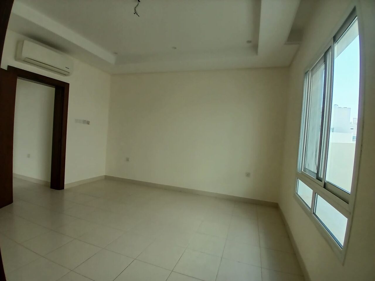 Tubli, Apartments, Flats, Houses & Villas, BHD 270/month,  3 BR,  Semi Furnished Flat Available In Tubli Without EWA ( Tubli 08)