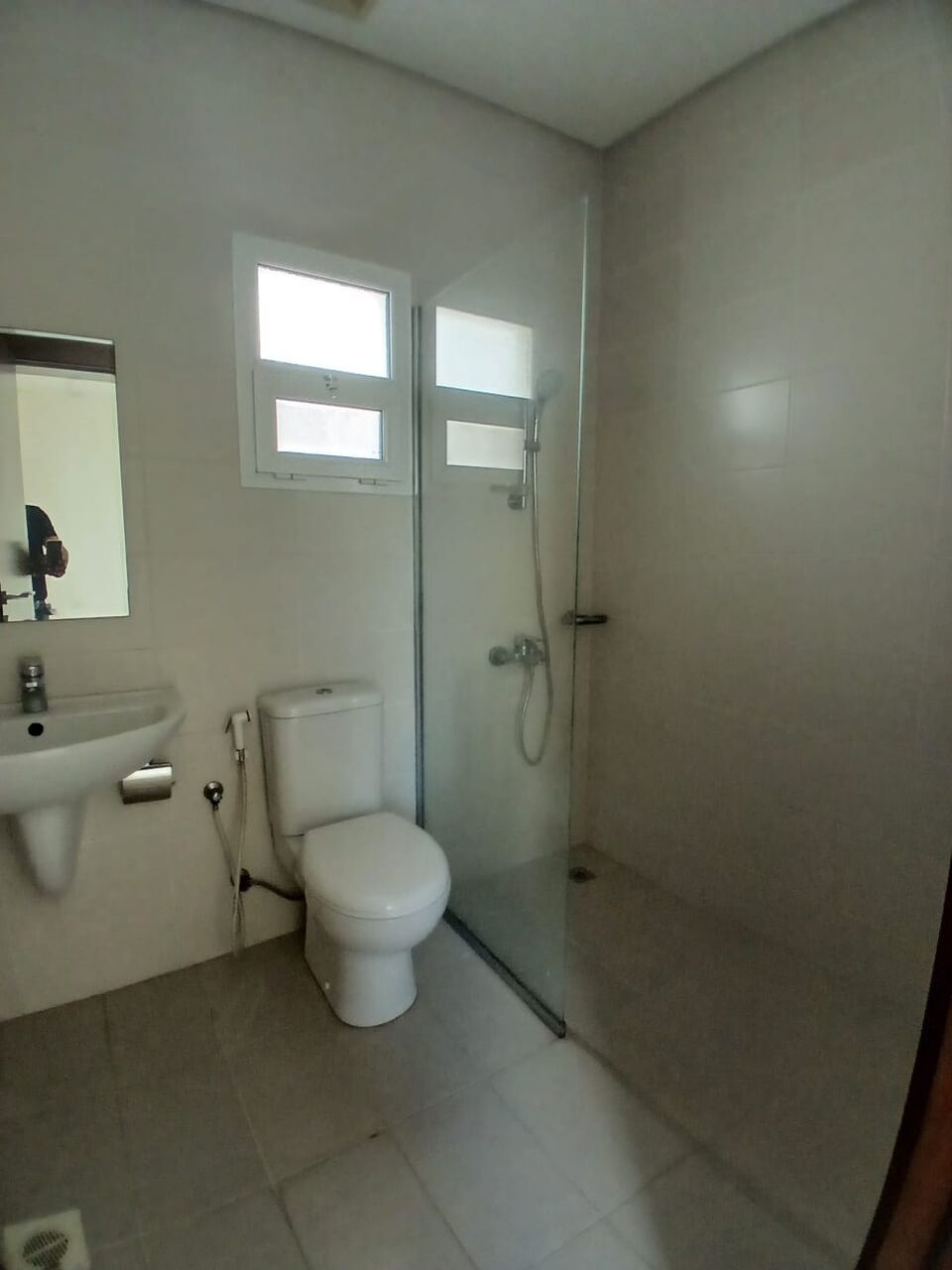 Tubli, Apartments, Flats, Houses & Villas, BHD 270/month,  3 BR,  Semi Furnished Flat Available In Tubli Without EWA ( Tubli 08)