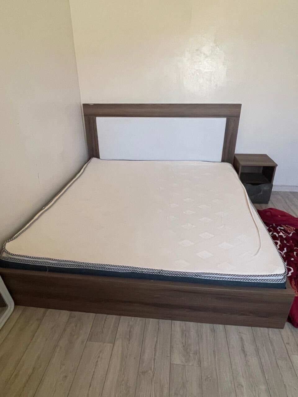 Riyadh, Furniture, SAR 3000,  Beds, Mattresses, Side Table, Center Table, Wardrobes, Dressing Table, Study Table, Sofa.