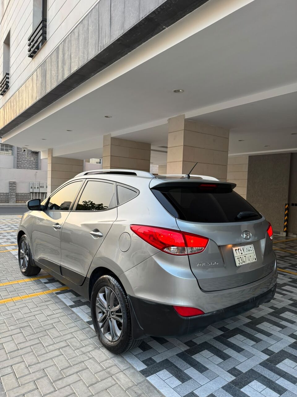 Jeddah, Vehicles, Cars & Trucks , SAR 28000,  Hyundai Tucson,  2015,  Automatic,  300 KM,
