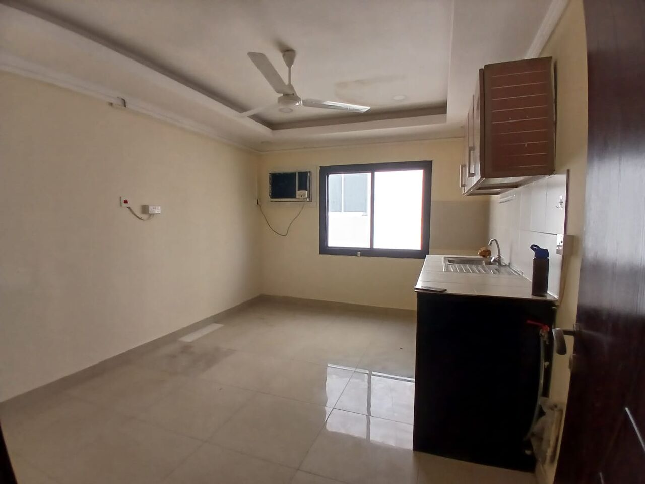 Tubli, Apartments, Flats, Houses & Villas, BHD 170/month,  1 BR,  Semi Furnished Flat Available In Tubli With EWA (Tubli 07)