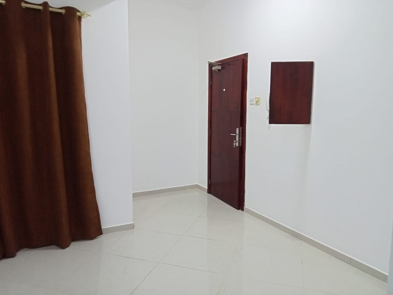 Janabiya, Apartments, Flats, Houses & Villas, BHD 230/year,  2 BR,  RENT - DELUX FLAT + EWA