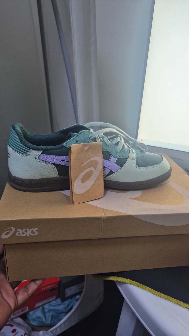 Jubail, Clothing & Accessories, SAR 400,  Skyhand Asics