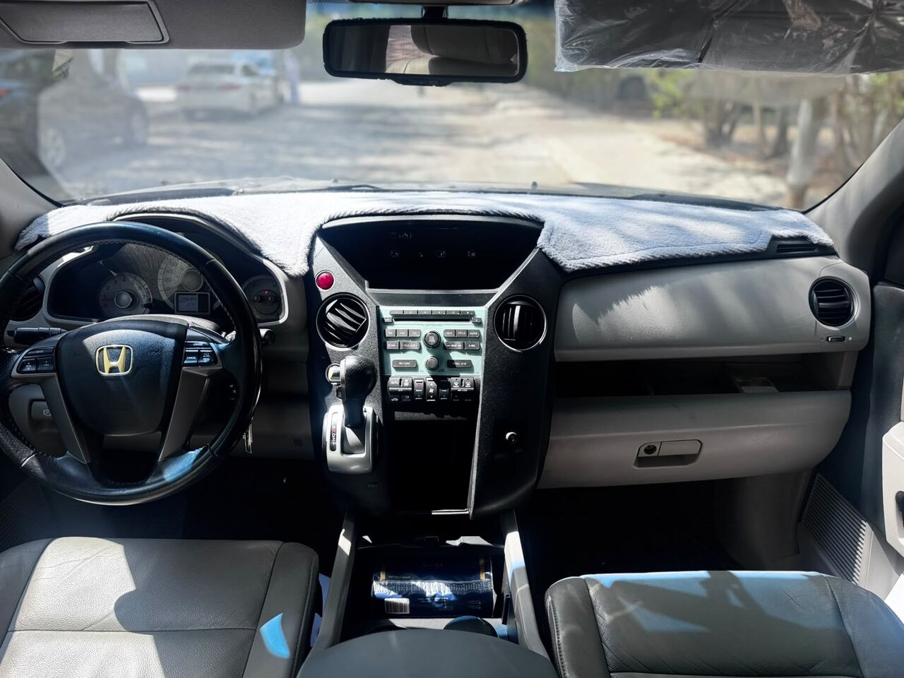 Manama, Vehicles, Cars & Trucks , BHD 2500,  HONDA,  2011,  Automatic,  298000 KM,   PILOT  MODEL WITH WELL-MAINTAINED CONDITION